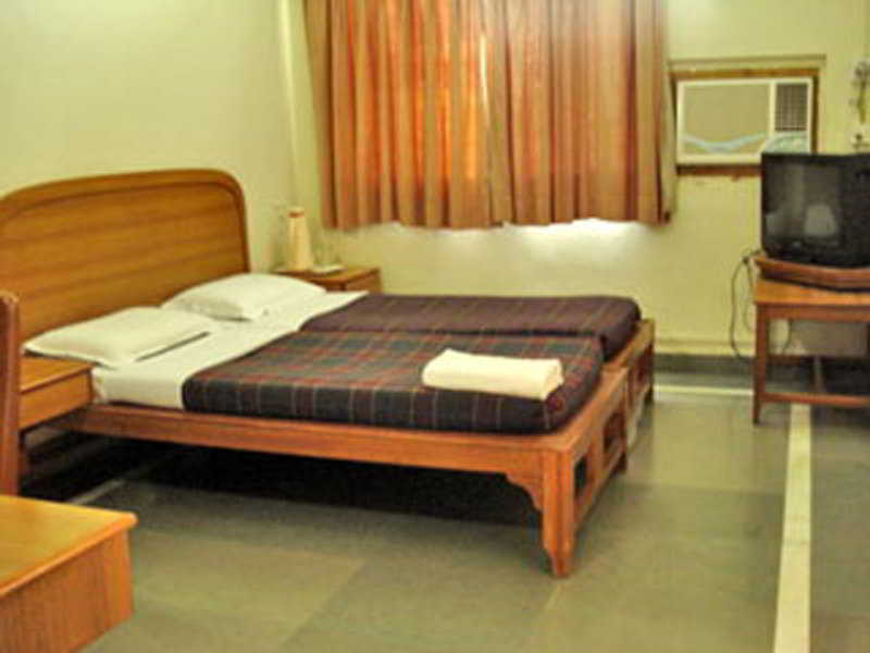 Hotel Meru Púna Exteriér fotografie